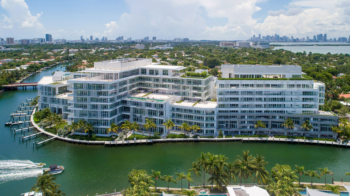 Residences at the Ritz Carlton Miami Beach Featured Image