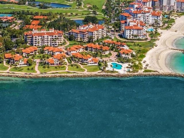 Seaside Villas Featured Image