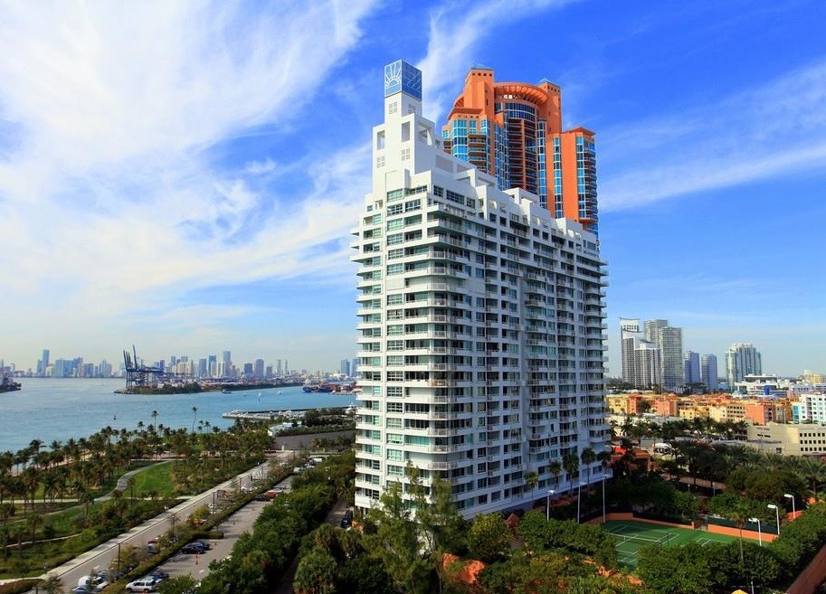 South Pointe Tower Featured Image